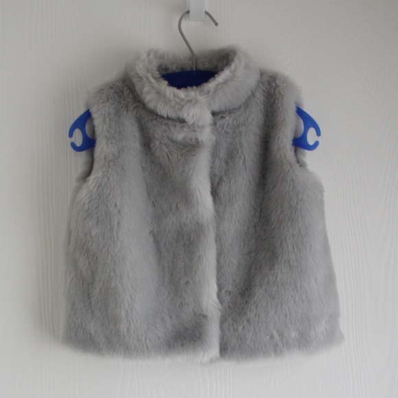 carters fur vest
